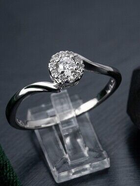 10K Diamond HALO White Gold Ring size 6